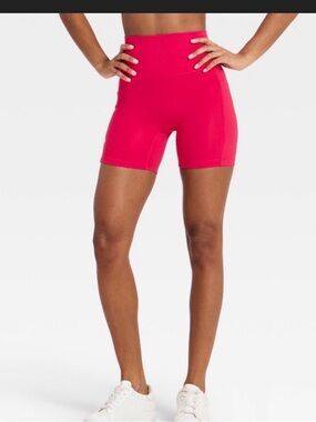 Ultra High Rise Bike Shorts